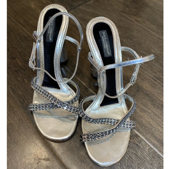 Dolce & Gabbana silver strappy heels 👠 - Picture 7 of 8